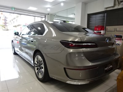 BMW 7 SERIES - 10