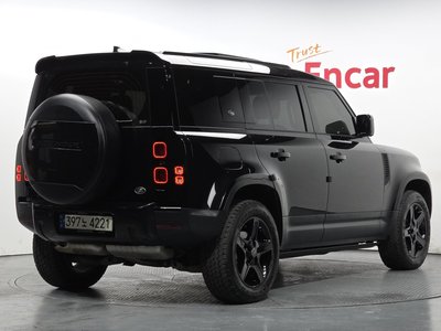 LAND ROVER DEFENDER - 5