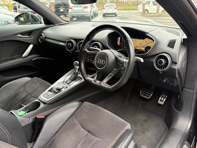 صورة مصغرة 34 لـ 2016 AUDI TT