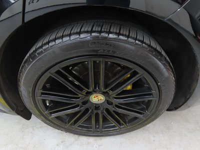 PORSCHE PANAMERA - 6