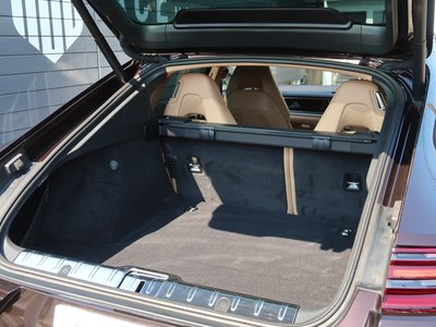 2017 Porsche PANAMERA 缩略图 12