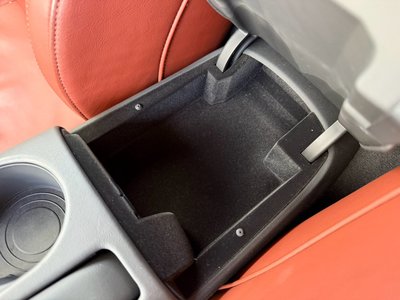 صورة مصغرة 51 لـ 2009 AUDI R8