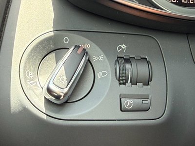صورة مصغرة 44 لـ 2009 AUDI R8