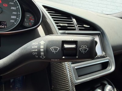 صورة مصغرة 43 لـ 2009 AUDI R8