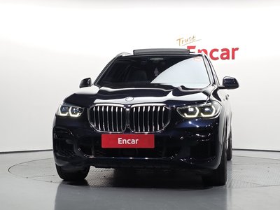 2022 BMW X5 照片 2