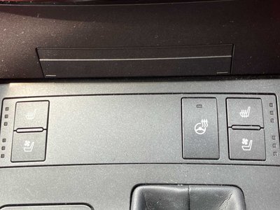 2023 Lexus IS 缩略图 12