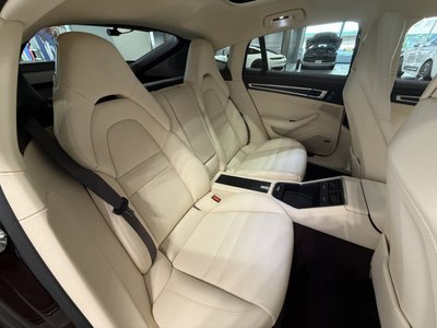 PORSCHE PANAMERA - 9