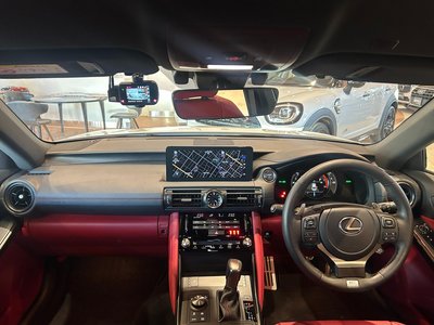 LEXUS IS - 4