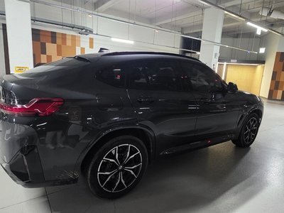صورة 5 لـ 2023 BMW X4
