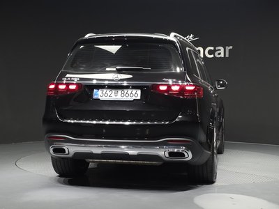 MERCEDES-BENZ GLS - 4