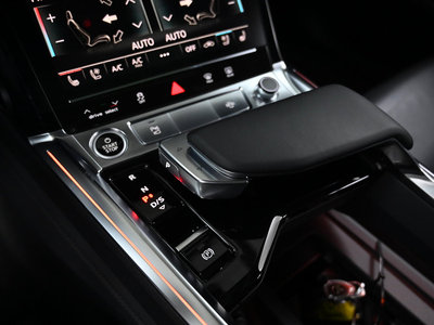 2022 AUDI E-TRON 照片 9