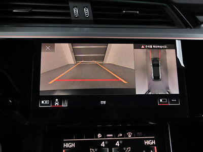 صورة مصغرة 15 لـ 2022 AUDI E-TRON