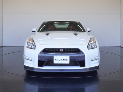 NISSAN GT-R - 3