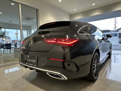 MERCEDES-BENZ CLA - 10