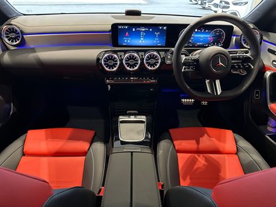 MERCEDES-BENZ CLA - 2