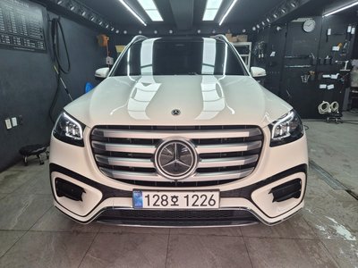 2025 Mercedes-BENZ GLS — фото 1