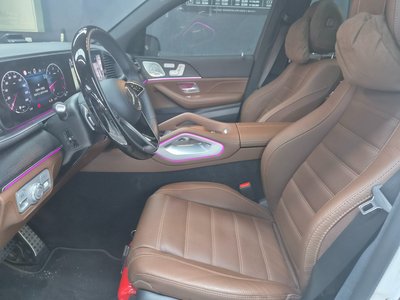 2025 Mercedes-BENZ GLS thumbnail 17