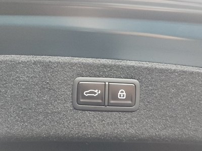 2025 Genesis ELECTRIFIED G80 (RG3) — миниатюра 22