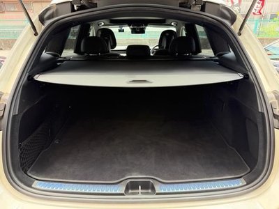 صورة مصغرة 41 لـ 2023 Mercedes-BENZ GLC