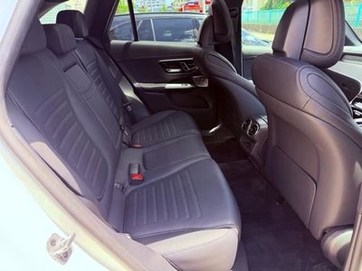 صورة مصغرة 38 لـ 2023 Mercedes-BENZ GLC