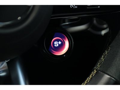 2025 Mercedes-BENZ A-CLASS AMG — миниатюра 32