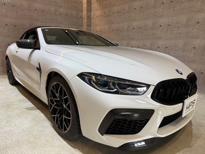 صورة 4 لـ 2024 BMW M8 CABRIOLET