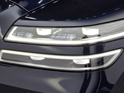 صورة 9 لـ 2023 Genesis GV80