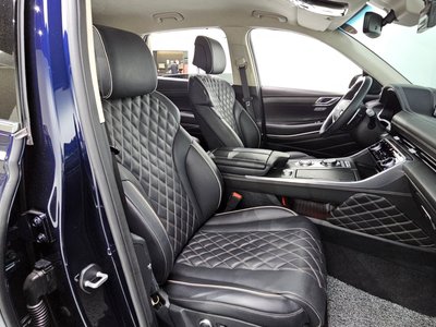 صورة مصغرة 25 لـ 2023 Genesis GV80