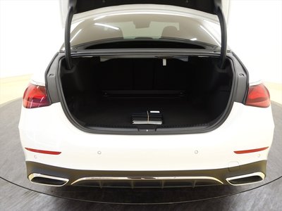 MERCEDES-BENZ E-CLASS - 7