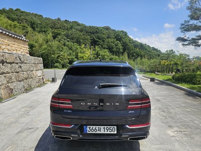2022 Genesis GV80 photo 3