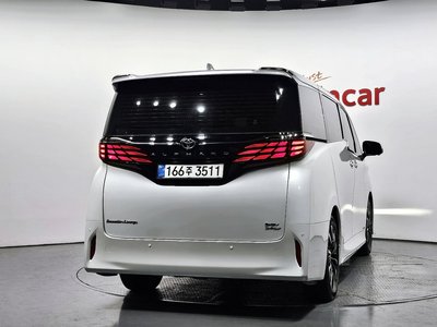 TOYOTA ALPHARD - 4