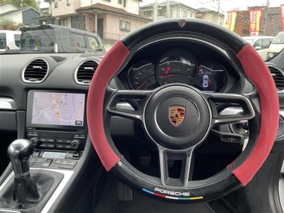PORSCHE 718 - 9