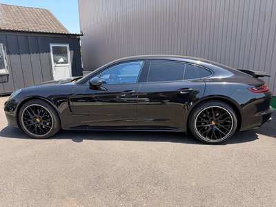 PORSCHE PANAMERA - 6