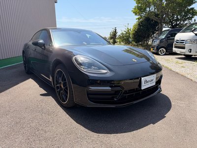 PORSCHE PANAMERA - 5