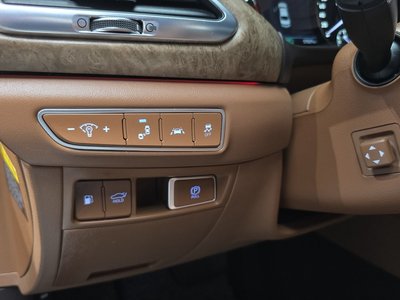 2020 Genesis G90 thumbnail 26