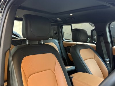 LAND ROVER DEFENDER 110 X DYNAMIC HSE D300 - 6