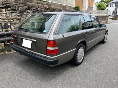 صورة 2 لـ 1991 Mercedes-BENZ MEDIUM-CLASS