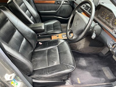 صورة 6 لـ 1991 Mercedes-BENZ MEDIUM-CLASS