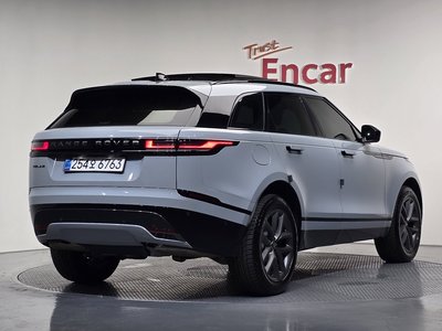 LAND ROVER RANGE ROVER VELAR - 3