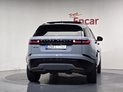 LAND ROVER RANGE ROVER VELAR - 4