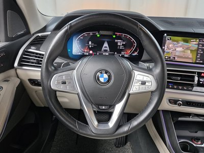 2022 BMW X7 — миниатюра 21
