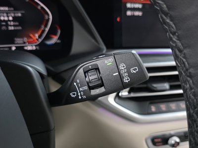 2022 BMW X7 — миниатюра 28