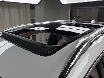 2022 BMW X7 — миниатюра 24