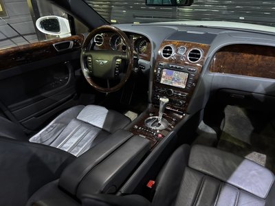 BENTLEY CONTINENTAL - 4