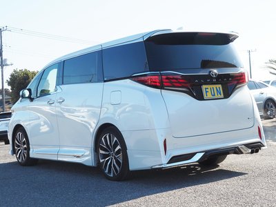 TOYOTA ALPHARD - 6