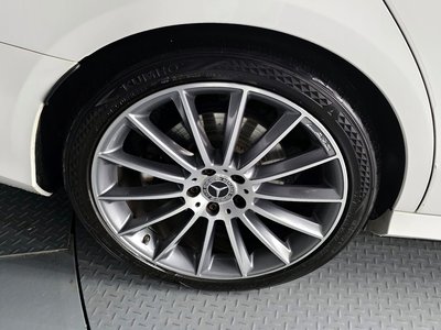 MERCEDES-BENZ E-CLASS - 6