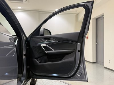 2025 BMW X2 photo 9