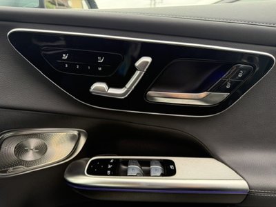 2025 Mercedes-BENZ GLC photo 9