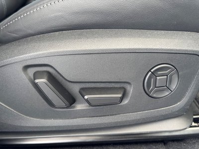 صورة 52 لـ 2025 AUDI Q6 E-TRON
