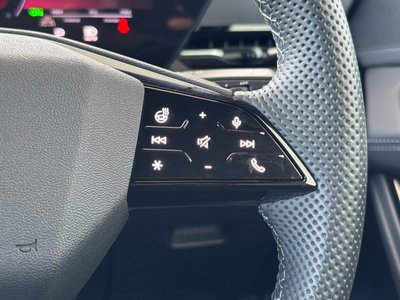صورة 38 لـ 2025 AUDI Q6 E-TRON